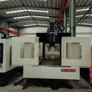 used DV-3013 gantry machining center