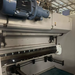 Yawei 110T3100 Press Brake