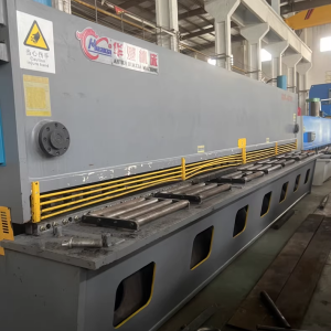 Hydraulic Guillotine Shearing Machine