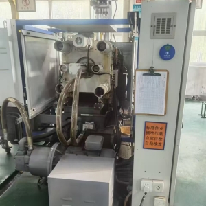 Hishinuma Zinc Casting Machine