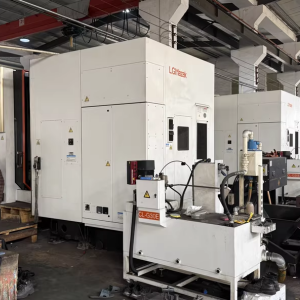 LGMAZAK Vertical Machining Center