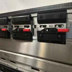 CNC Electro Hydraulic Servo Press Brake